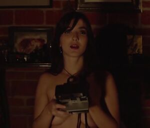Ximena Romo, Erendira Ibarra - La vida inmoral de la pareja ideal (2016)