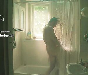 Magdalena Boczarska, Justyna Wasilewska, Sztuka Kochania - Historia Michaliny Wislockiej (2017)