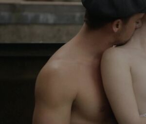 Ashlynn Yennie, Charlotte Stokely - Submission S01 E04 (2016)