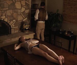 Skin Diamond, Ashlynn Yennie nude - Submission S01 E02 (2016)