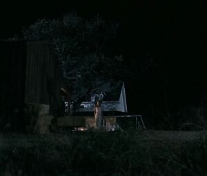 Thandie Newton, Evan Rachel Wood - Westworld S01E02 (2016)