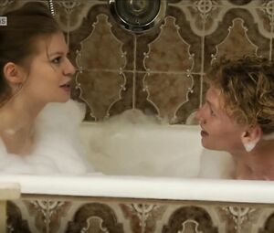 Zoe Straub, Martina Ebm nude - Vorstadtweiber S02E01 (2016)