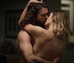 Pamela Almanza nude - Yankee s01e01e07e12e21e25 (2019)