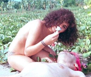 Joana Medeiros, Mariah Teixeira nude - Sol Alegria (2018)