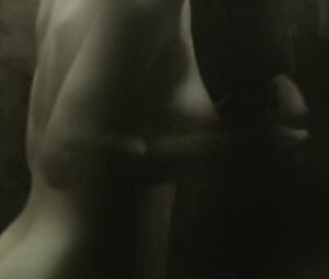 Naked Bojana Novakovic - Skinning (2010)