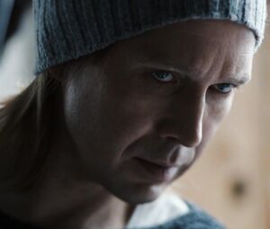 Naked Russian Actress Chulpan Khamatova - Sindrom Petrushki (2015)