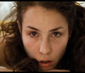 Naked Noomi Rapace - Daisy Diamond (2007)