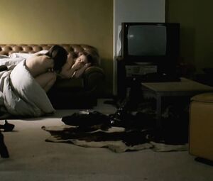 Naked Eline Kuppens - Linkeroever (2008)