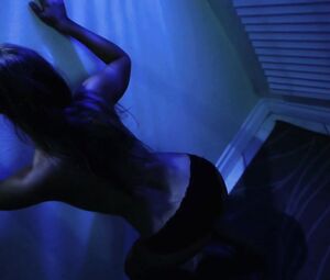 Naked Shantelle Szyper, Stephani D'Oleo - Hack House (2017)