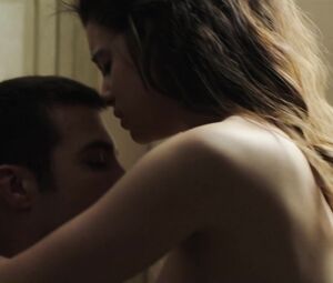 Celebs sex scene | Maria Pedraza nude - AMAR (2017)