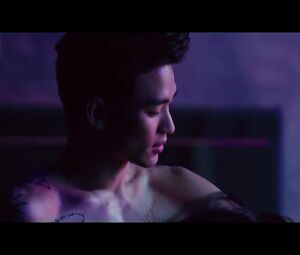 Asian Celebs Sex scene Sulli Choi - Real (2017)
