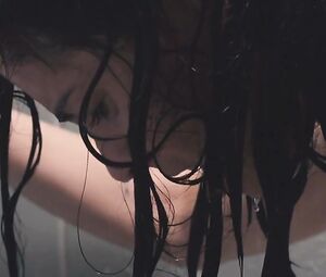 Sarah Silverman naked - I Smile Back (2015)