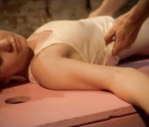 Sex video Josefine Preuss nude - Stรผhle im Schnee (2007)