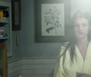Sex video Nicole Fox nude - Ashley (2013)
