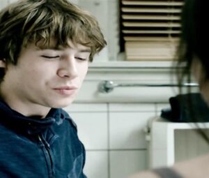 Sex video Emma Levie - Lena (2011)