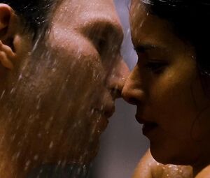 Sex video Patricia Velasquez nude - Mindhunters (2004)