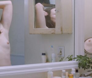 Topless actress Anna Cordell Nude - Rubber Heart (2017)