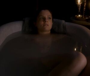 Shannon Lucio naked – Consuming Beauty (2015)