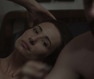 Aleksandra Poplawska, Pola Błasik Naked - Miasto skarbow s01e10 (2017)