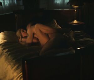 Annabelle Wallis Naked - Peaky Blinders (2016) S03E01