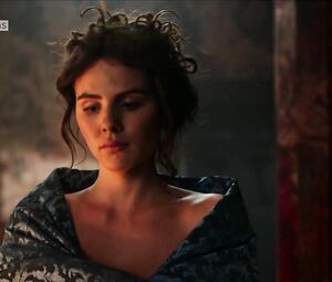 Sexy Ruby O. Fee, Elena Uhlig - Die Ketzerbraut (2017)