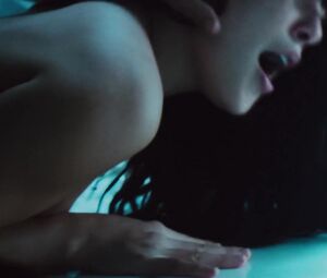 Natalie Martinez nude - Broken City (2013)