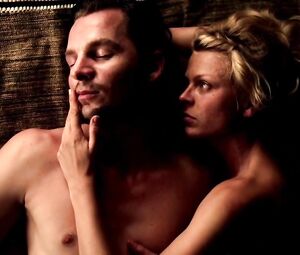 Isabell Gerschke nude - Fluss des Lebens - Verloren am Amazonas (2013)