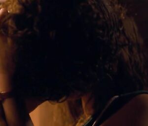 Naked Kristen Stewart Sexy - Adventureland (2009)