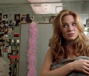 Naked Joanna Krupa Nude, Lynn Collins Sexy - The Dog Problem (2006)
