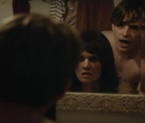 Naked Frankie Shaw Nude - SMILF s01e08 (2017)