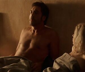Naked Scarlett Johansson Sexy - Vicky Cristina Barcelona (2008)