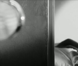 Nude Roberta Mattei - Dimmi cosa vedi (2010)