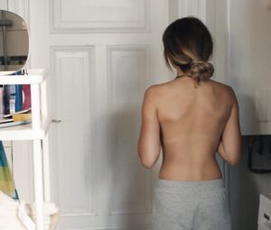 Nude Lisa-Marie Koroll - Wir sind jetzt s01e02 (2019)