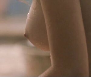 Nude Elena Netesina , Nadezhda Tolubeeva - Peremirie (2010)