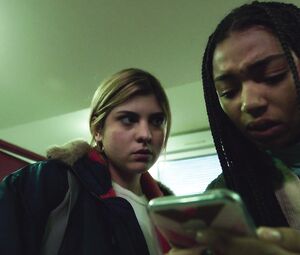 Nude Manon Bresch - Mortel s01e03 (2019)