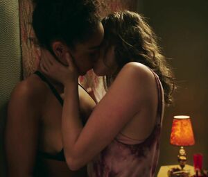 Lesbian Sex Scene - LESBIAN SCENES CELEBS VIDEOS FROM ADULT MOVIES