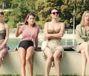 Mimi Fiedler, Anna Julia Kapfelsperger, Milena Dreissig - Rabenmütter S01E01 (2016)