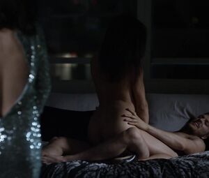 Sarah Lind & Kate Yacula nude - The Exorcism of Molly Hartley (2015)