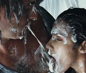 Elisa Tovati Nude - 99 francs (2007)