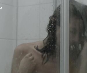 Femke Lakerveld Nude - Van God Los s04e05 (2017)