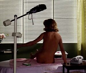 Bodil Steen Nude - Pigen Og Millionรฆren (1965)