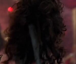 Angie Everhart, Kiara Hunter, etc Nude - Bordello of Blood (1996)