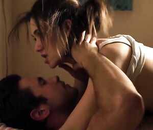 Emmy Rossum Nude - Shameless s01e08 (2011)