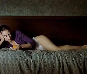Loeonor Watling Nude - Son del Mar (2001)