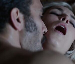 Noomi Rapace Nude - What Happened To Monday (US 2017)