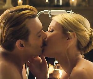 Gwyneth Paltrow, Olivia Munn, Emily Lawrence Sexy - Mortdecai (2015)