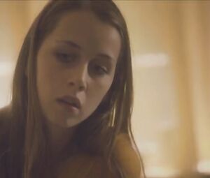 Julie Brochorst Andersen Nude - Punani (2014)