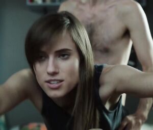 Allison Williams Nude - Girls s06e04 (2017)