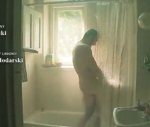 Justyna Wasilewska nudeโ Sztuka kochania. Historia Michaliny Wislockiej (2017)