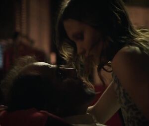 Ana Girardot sexy – Les Revenants S01E06-S02E01